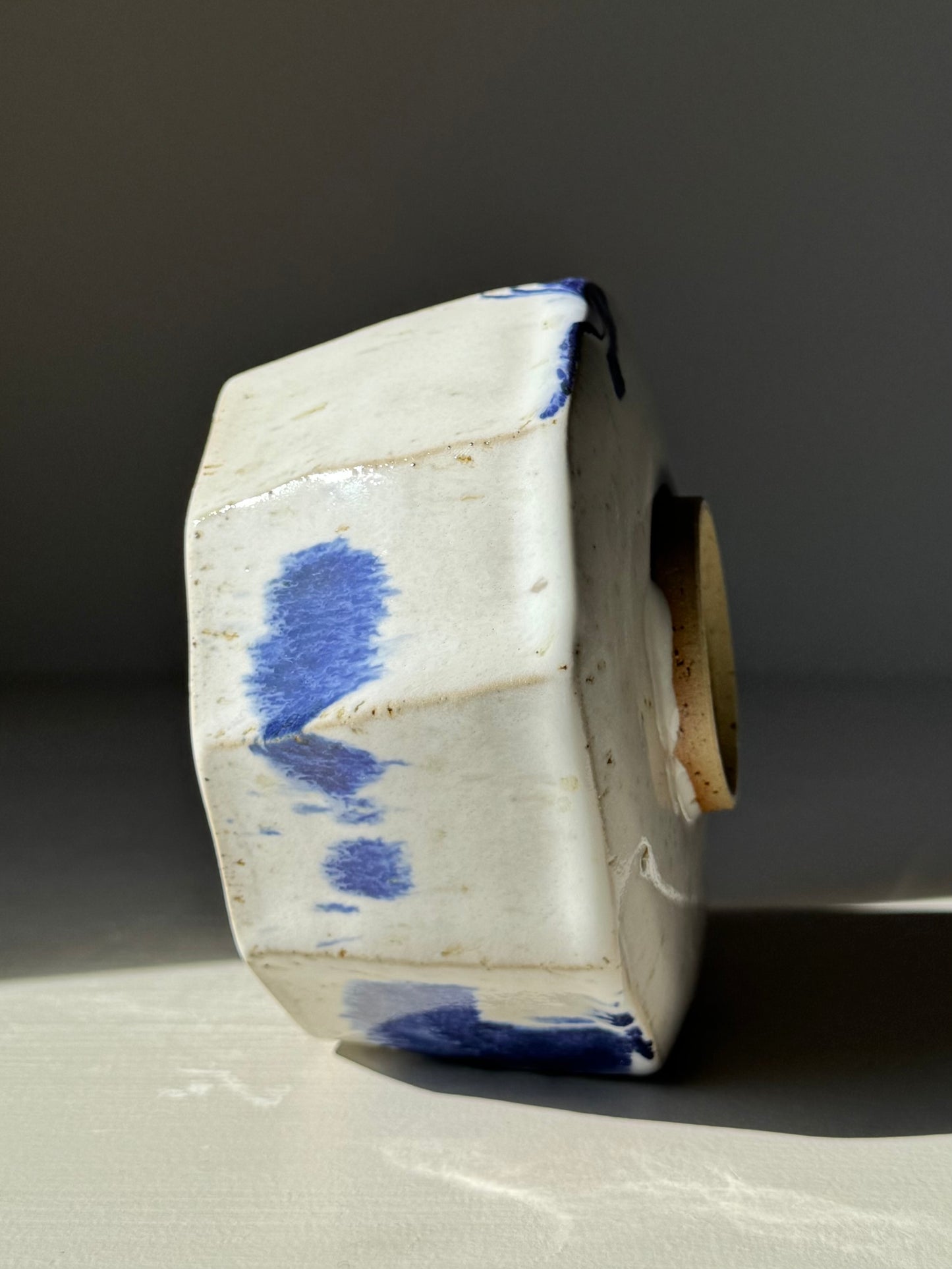 Faceted Matcha Bowl with Spout – Cobalt Blue & Glossy White Glaze #02