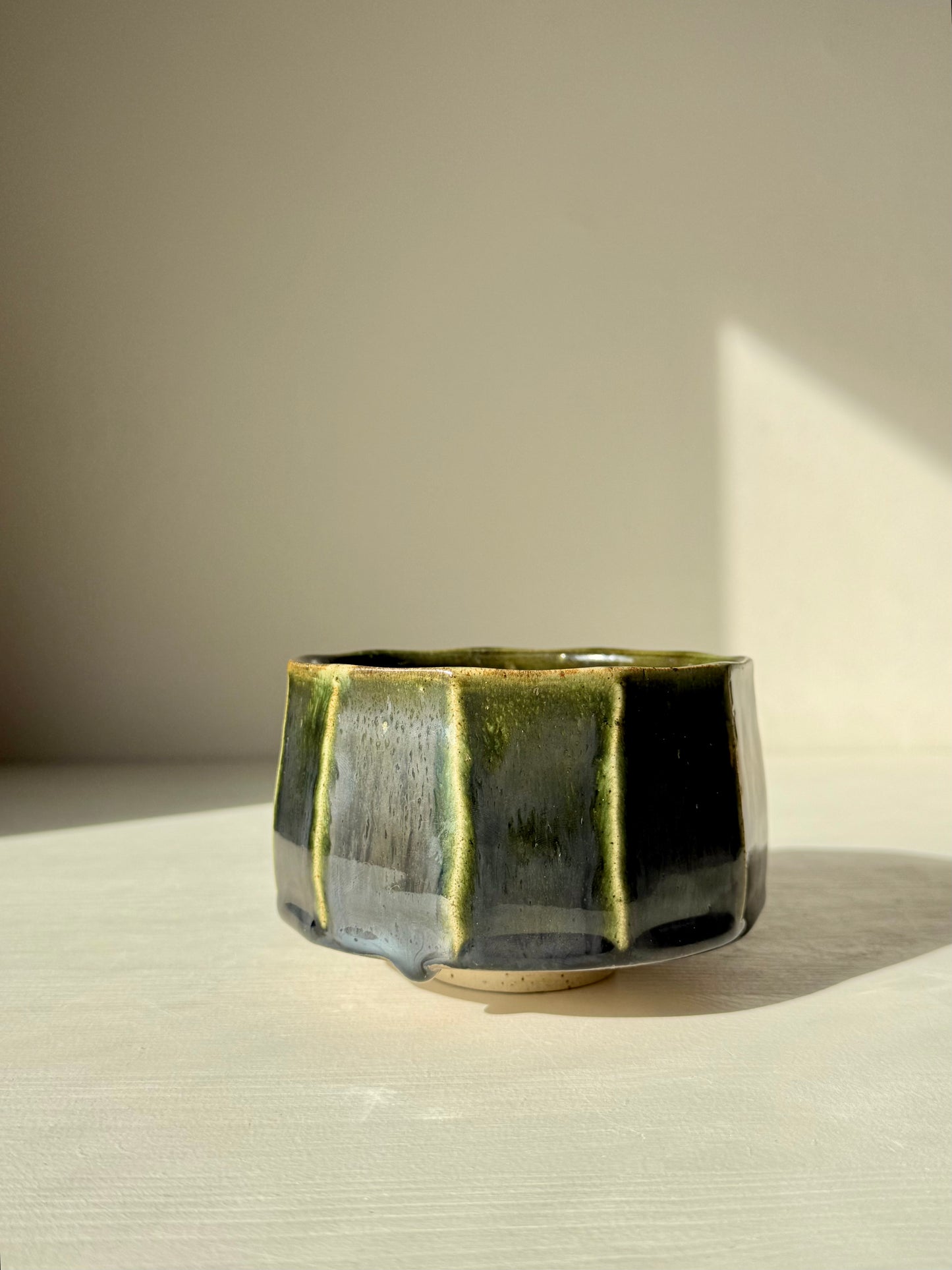 Matcha Kom met Facetten- Hinoki Serie #01