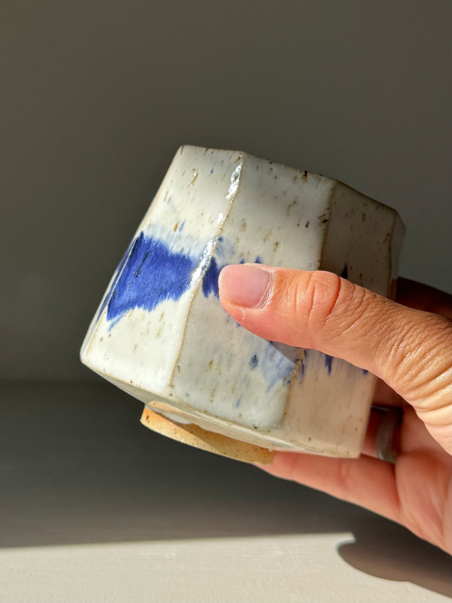Faceted Cup – Cobalt Blue & Glossy White #02