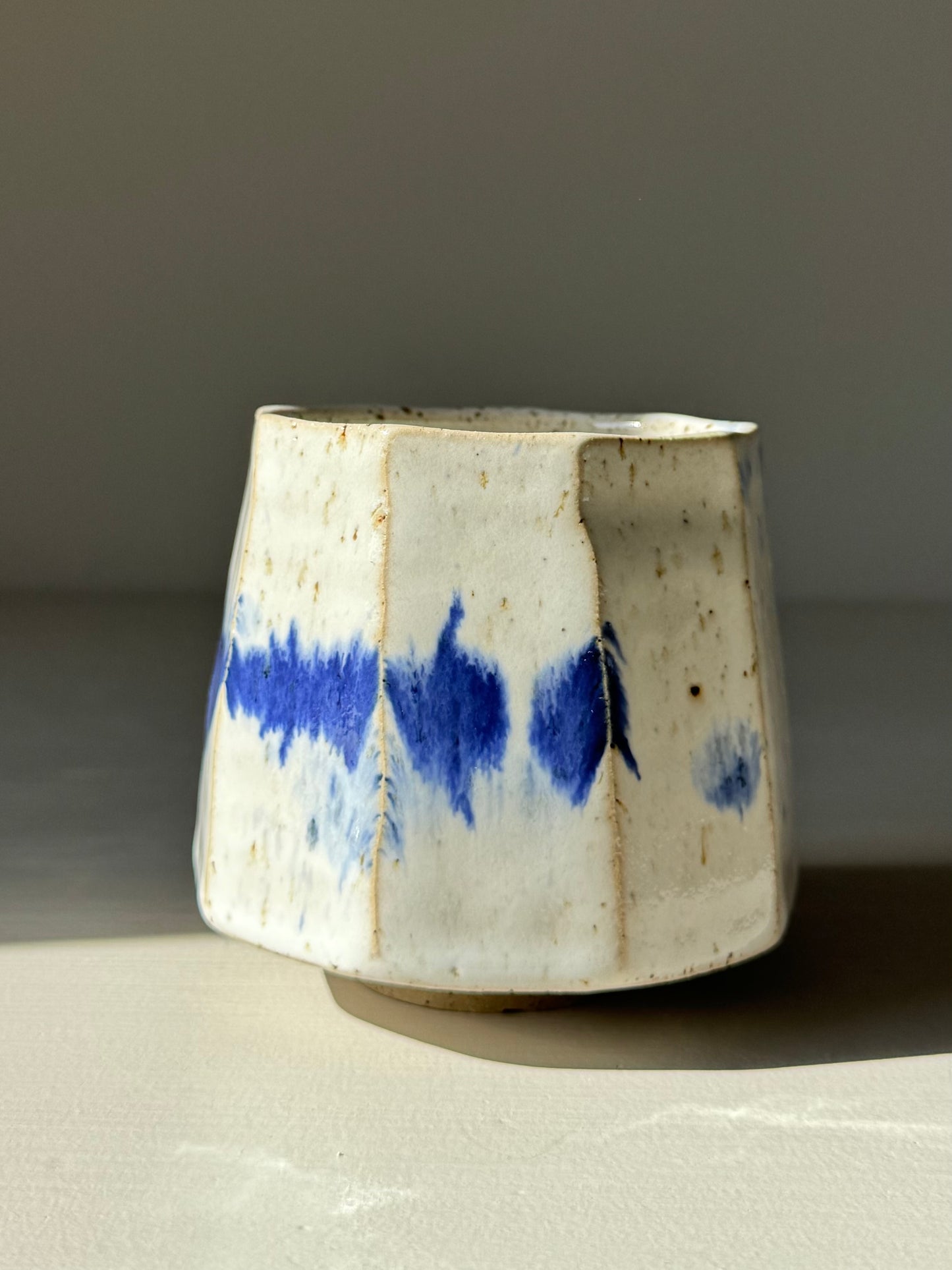 Faceted Cup – Cobalt Blue & Glossy White #02