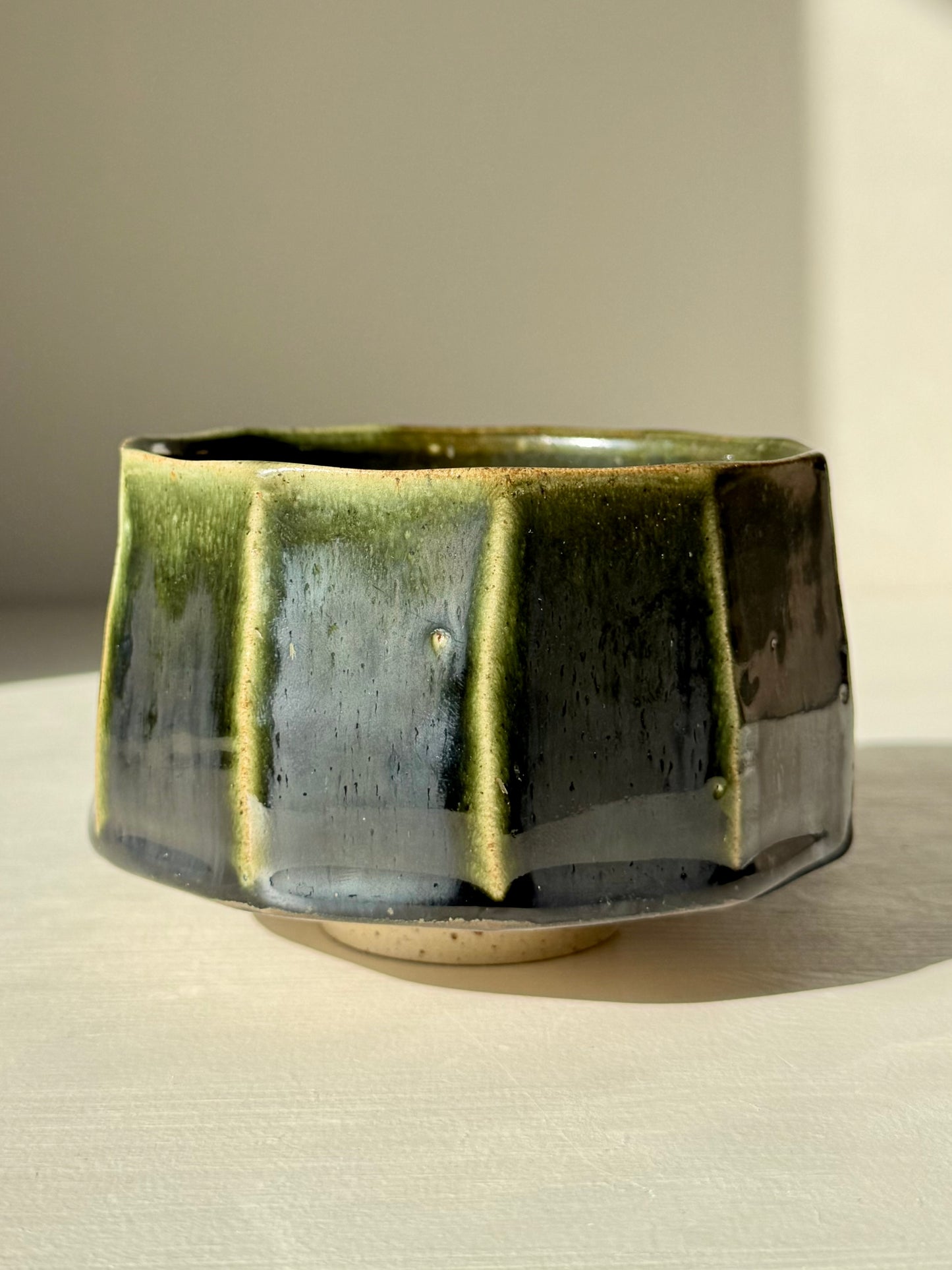 Matcha Kom met Facetten- Hinoki Serie #01