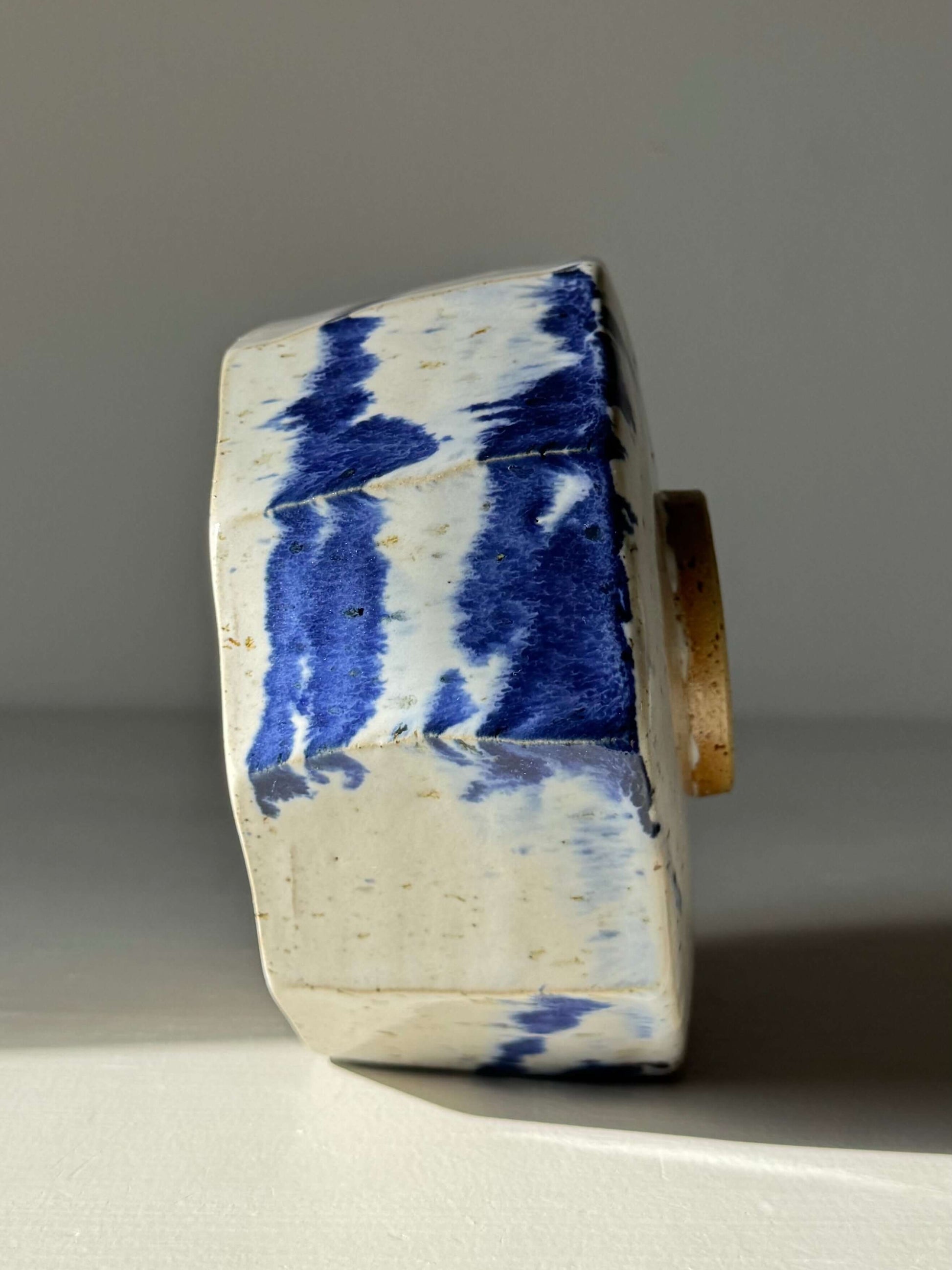 Faceted Matcha Bowl with Spout – Cobalt Blue & Glossy White Glaze #010, showcasing handmade ceramic design with bold cobalt accents.