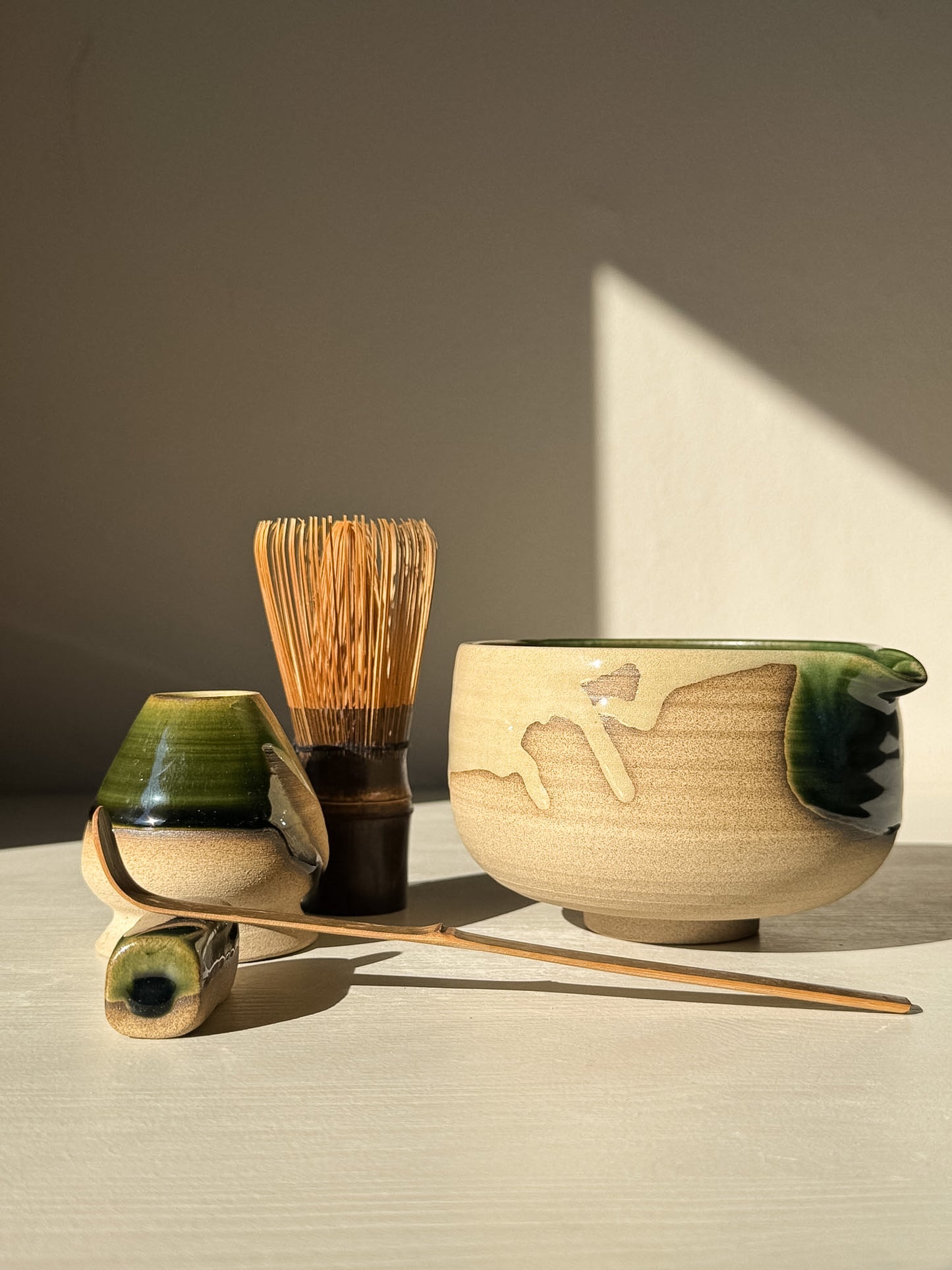 Matcha kom met Schenktuit – Mori Serie #02