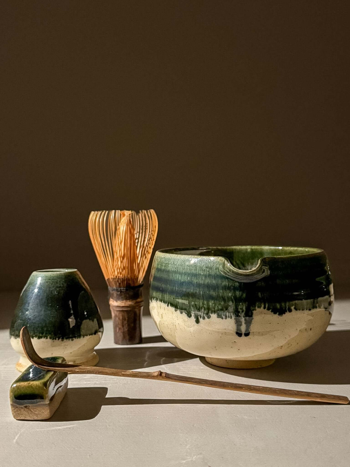 Matcha Bowl with Spout - Green Rim #05