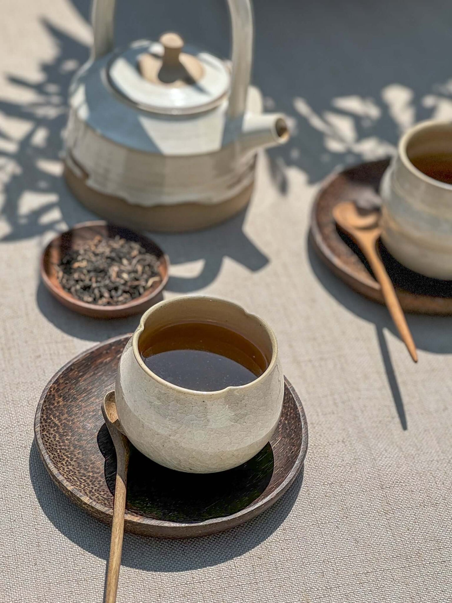 Coconut Wood Side Plates