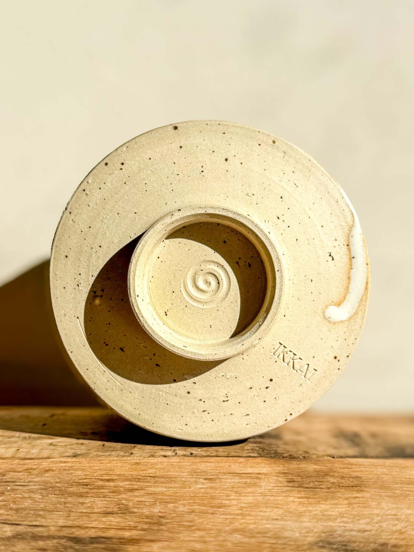 Tall Matcha Bowl – Half Glossy White Glaze #01