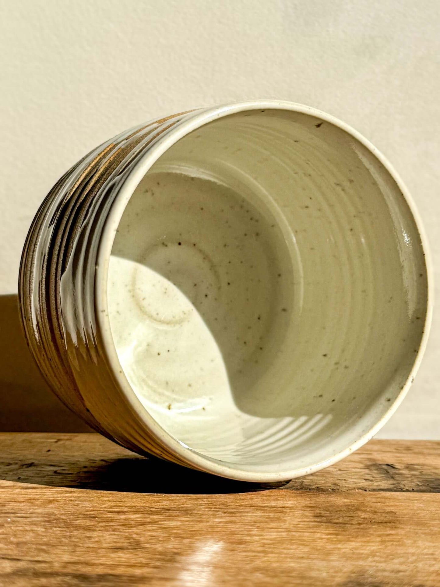 Tall Matcha Bowl – Half Glossy White Glaze #02