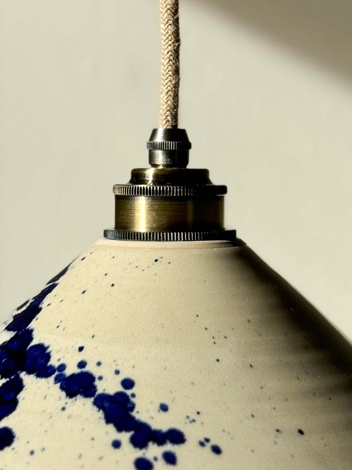Ceramic lamp shade from Gosu Series with cobalt blue splashes, hand-thrown and finished with a glossy clear coat.