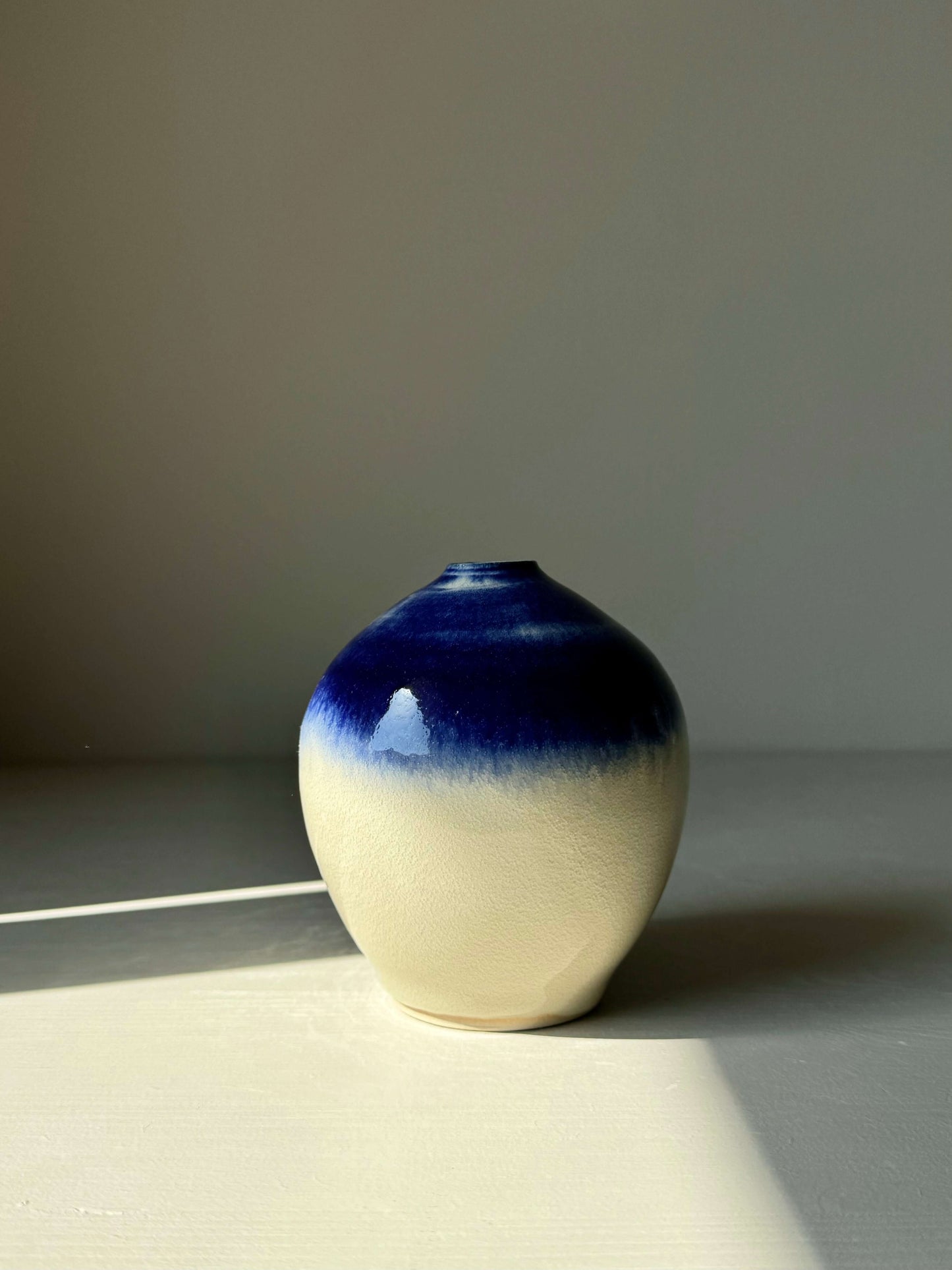 Ceramic Vase from Gosu Series with cobalt blue glaze, 10.5 cm tall, glossy finish for modern charm.
