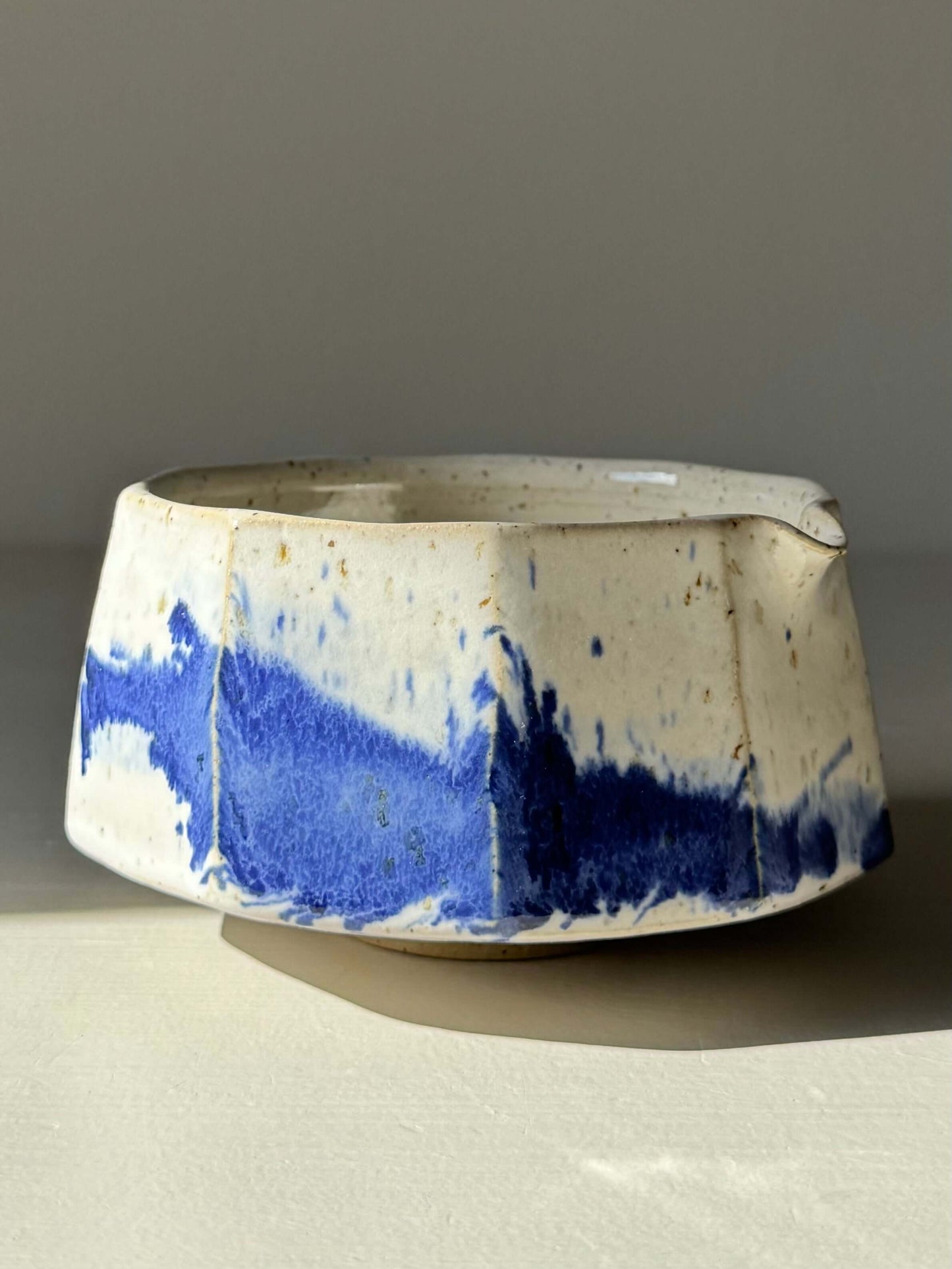 Faceted Matcha Bowl with Spout – Cobalt Blue & Glossy White Glaze #09, handmade ceramic with bold cobalt splashes and faceted design