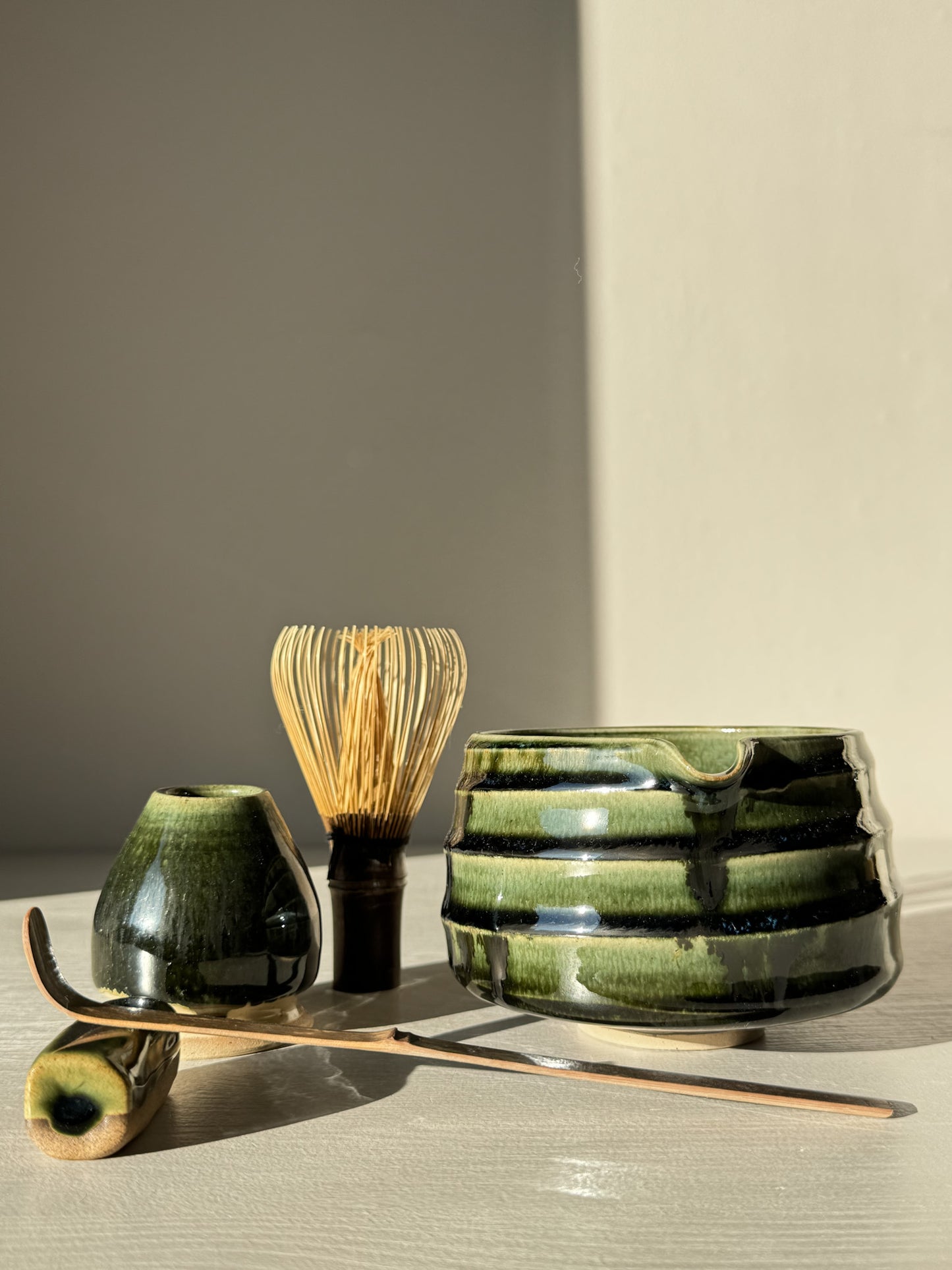 Textured Matcha Bowl Spout - Hinoki #04 with green glaze and bamboo whisk set