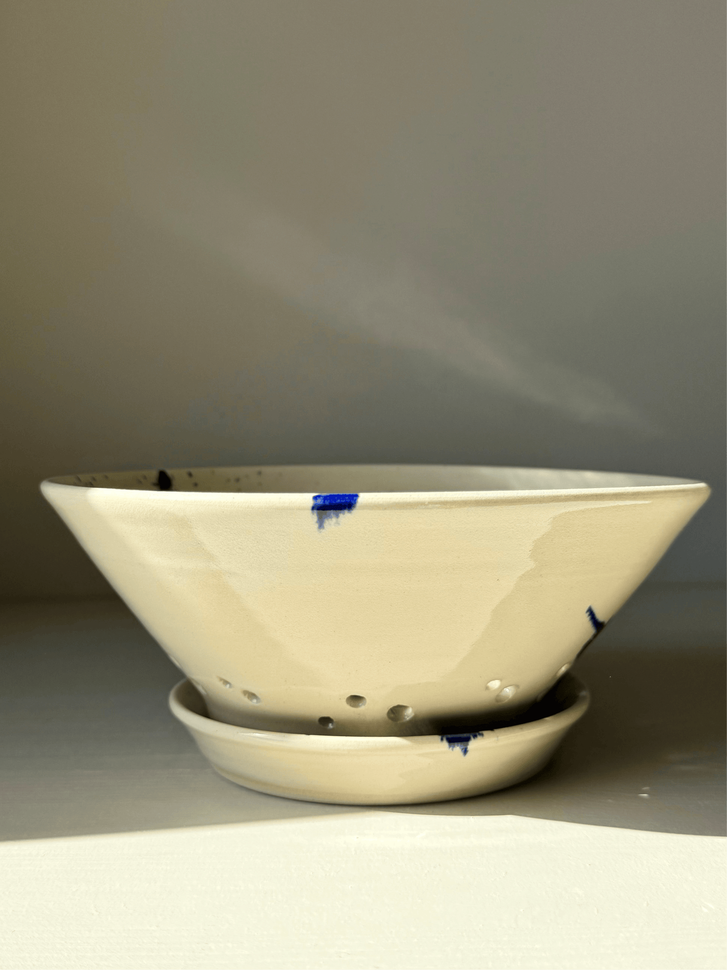 Sculptural Berry Bowl from Gosu Series #02 with Cobalt Splashes, Designed for Rinsing Fresh Fruits, Includes Matching Drip Plate