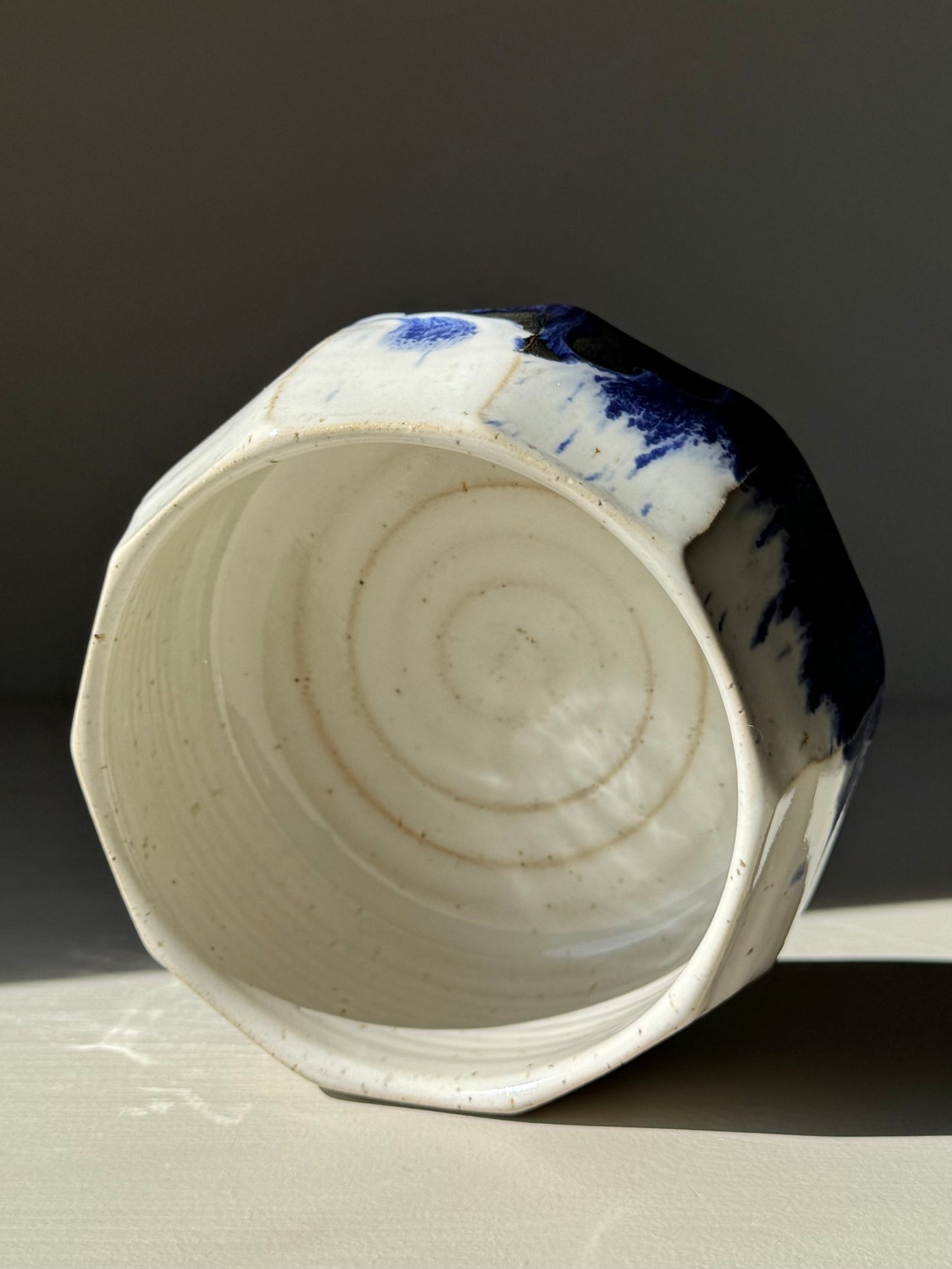 Faceted Matcha Bowl – Cobalt Blue & Glossy White Glaze #02