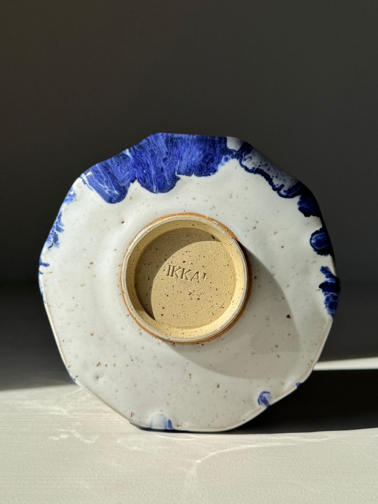 Faceted Matcha Bowl – Cobalt Blue & Glossy White Glaze #02