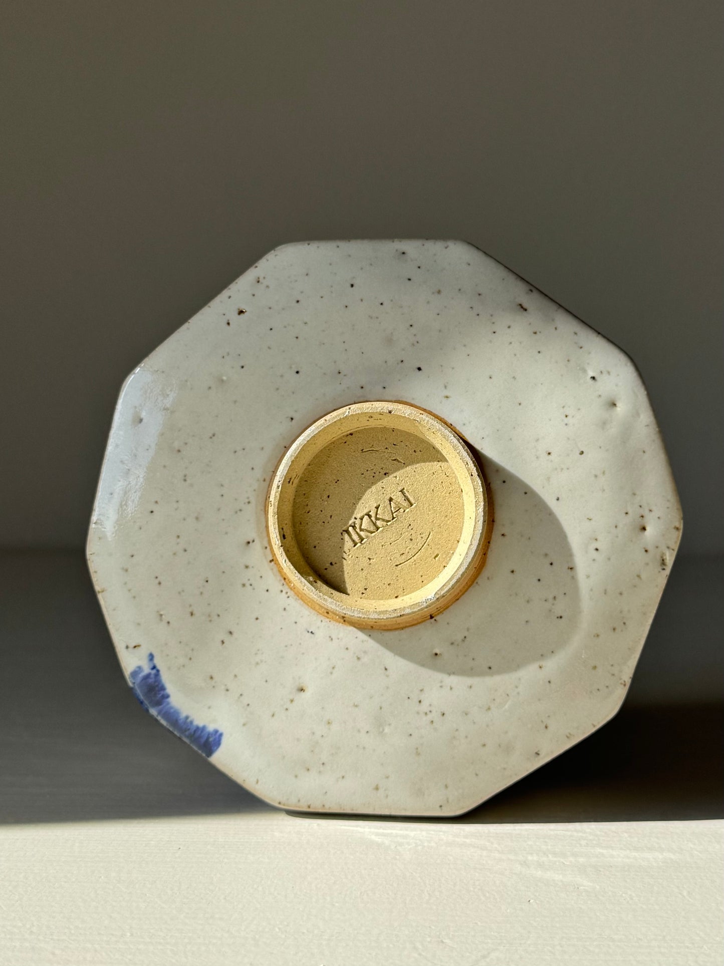 Faceted Matcha Bowl – Cobalt Blue & Glossy White Glaze #04