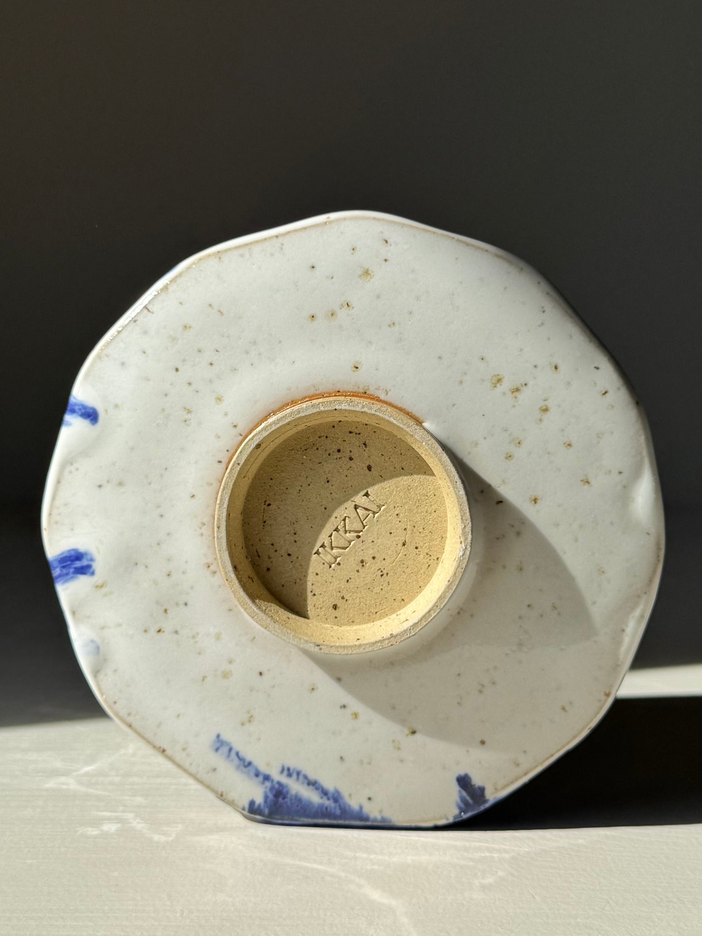 Faceted Matcha Bowl – Cobalt Blue & Glossy White Glaze #01