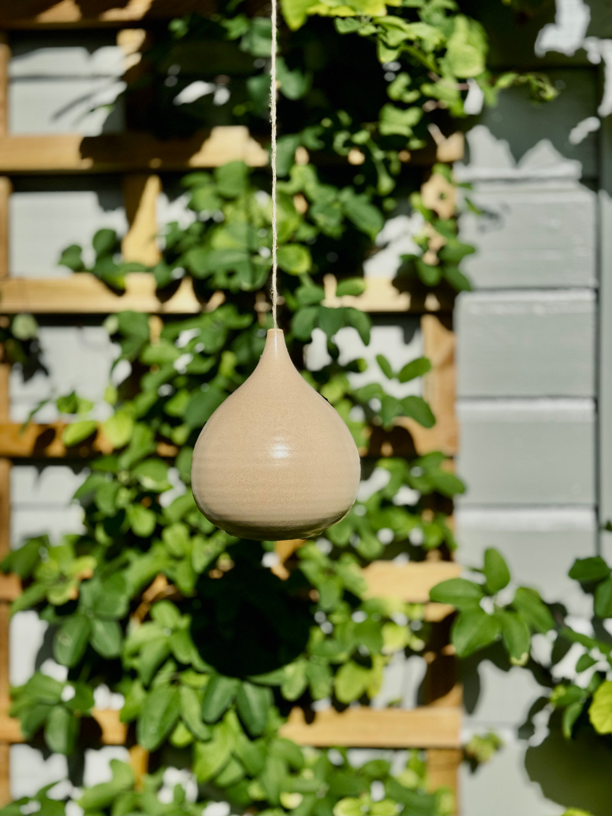 bird feeder made of ceramics