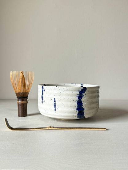 Matcha bowl -  Glossy White & Cobalt Blue