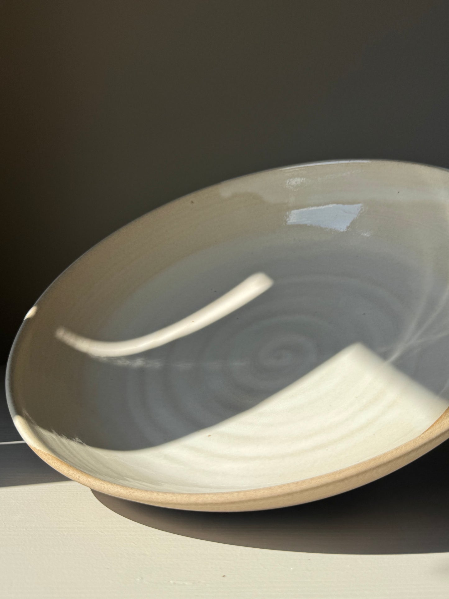 Large Shallow Bowl - Yuki Series