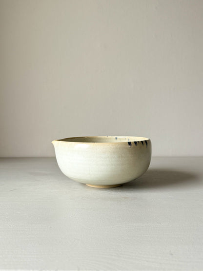 Matcha bowl with Spout - Moonstone & Cobalt Blue