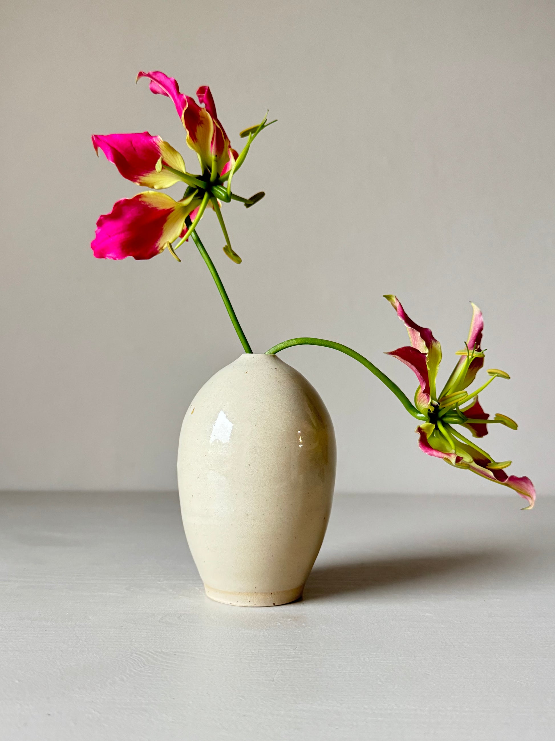 Small Vase handmade ceramic - Black Marble