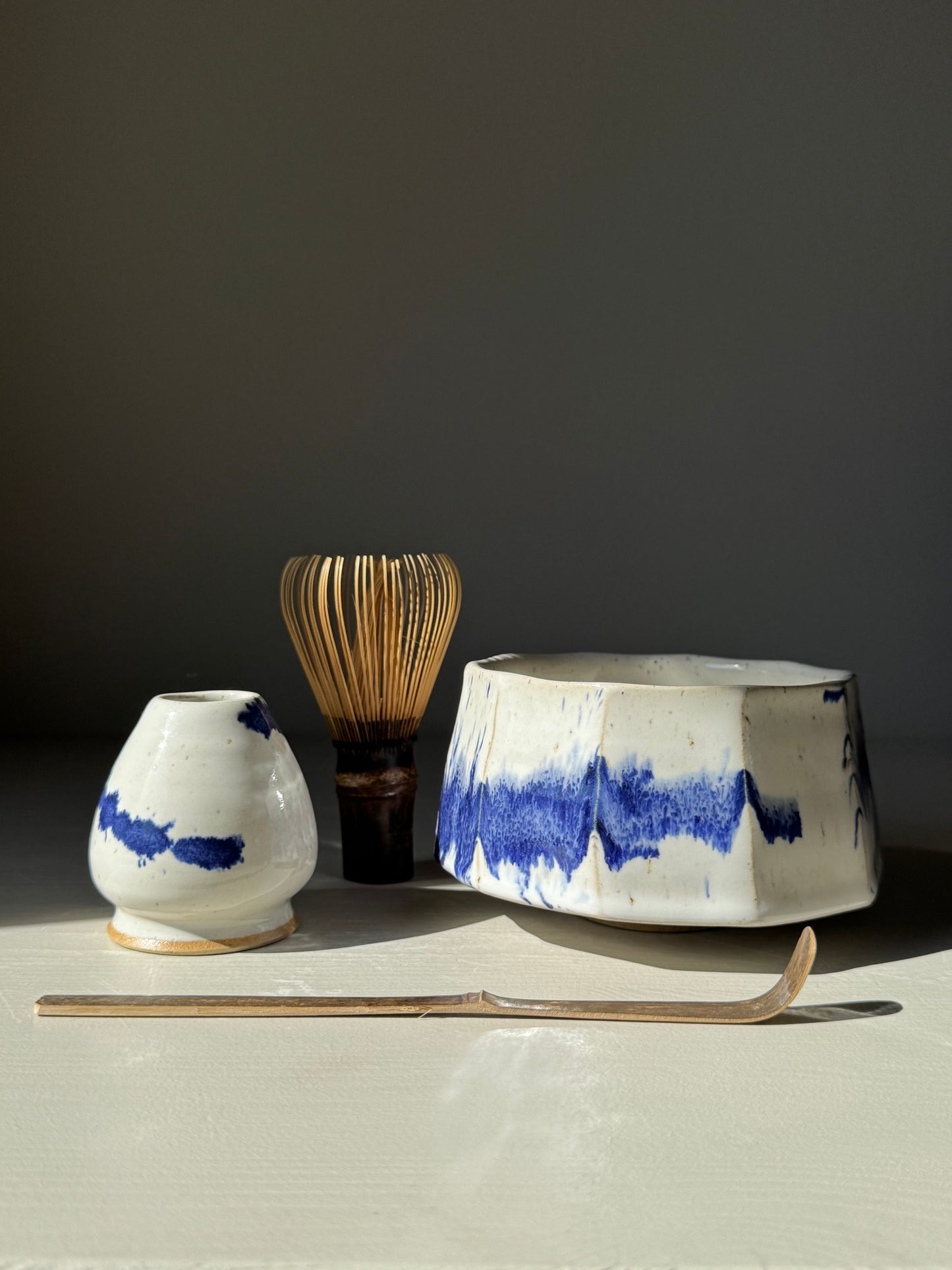Faceted Matcha Bowl – Cobalt Blue & Glossy White Glaze #03