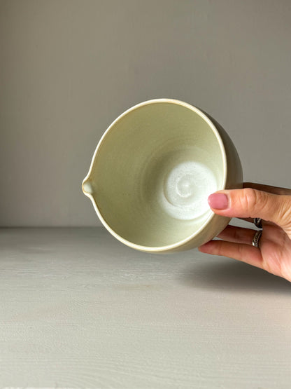 Large Matcha bowl - Moonstone