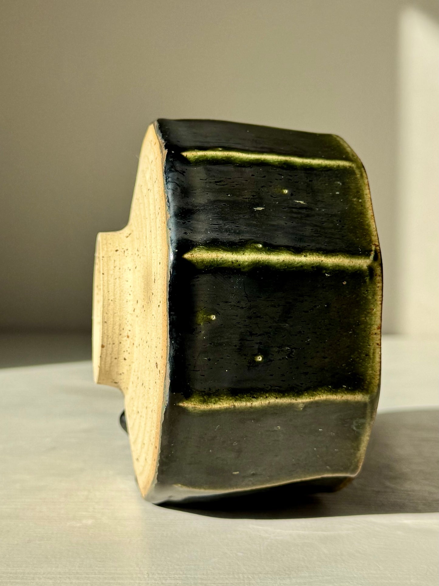 Matcha Kom met Facetten- Hinoki Serie #01