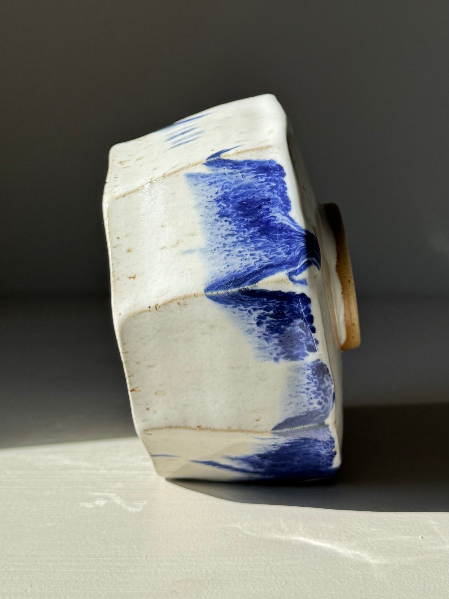 Faceted Matcha Bowl with Spout – Cobalt Blue & Glossy White Glaze #03