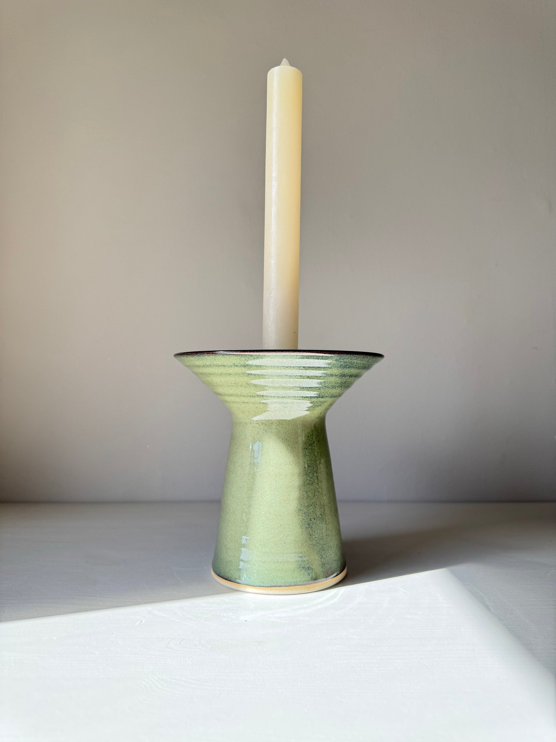 IKKAY Candlestick Holder - Large - Glossy Green