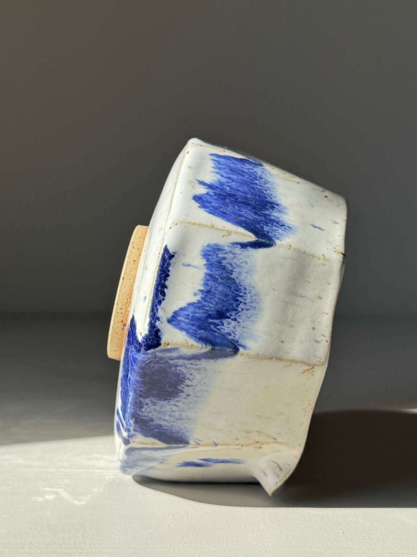 Faceted Matcha Bowl with Spout – Cobalt Blue & Glossy White Glaze #02