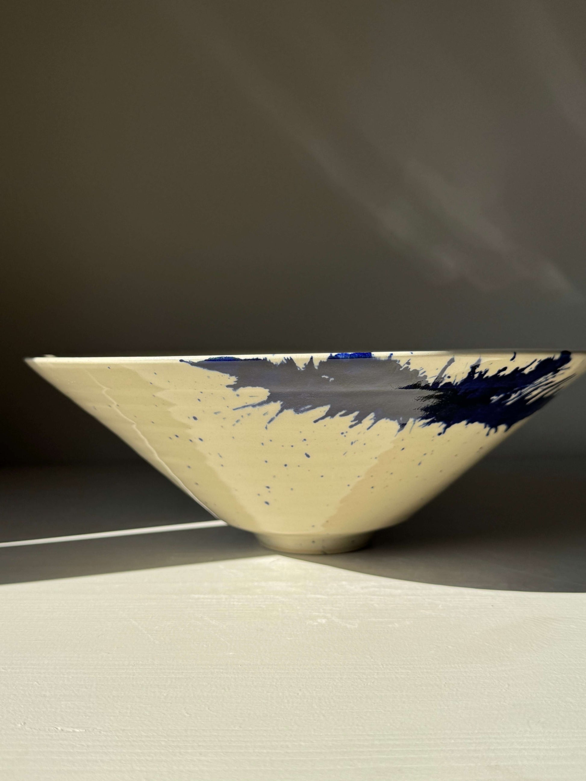 Medium Bowl - Gosu Series #01 with bold cobalt splashes, handmade ceramic, expressive design with transparent glaze on natural form.