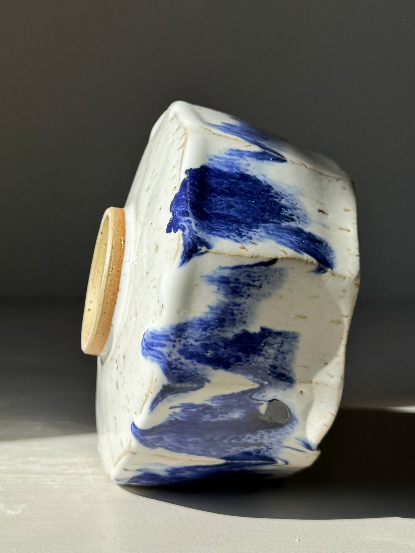 Faceted Matcha Bowl with Spout – Cobalt Blue & Glossy White Glaze #03