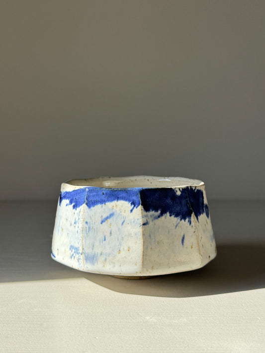 Faceted Matcha Bowl – Cobalt Blue & Glossy White Glaze #05