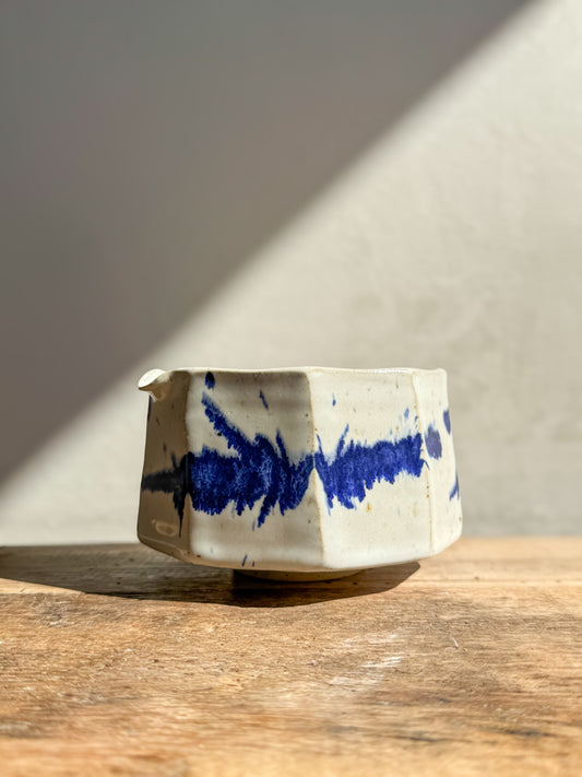 Faceted Matcha Bowl with Spout – Cobalt Blue & Glossy White Glaze #03