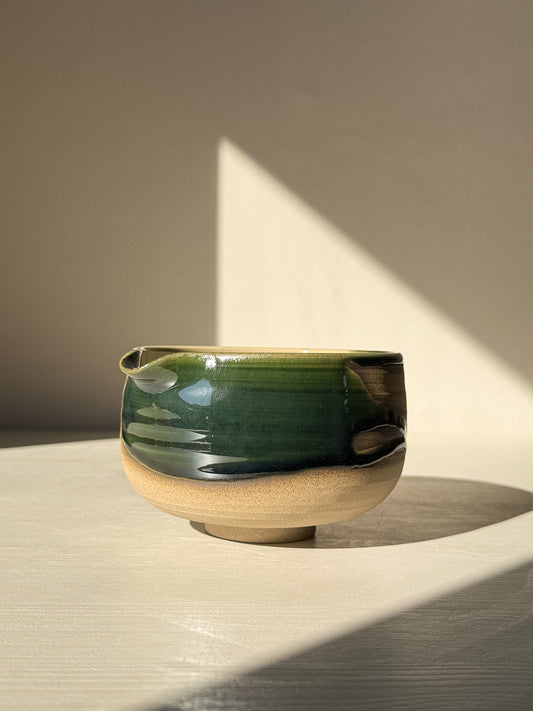 Matcha Bowl with Spout – Mori #02