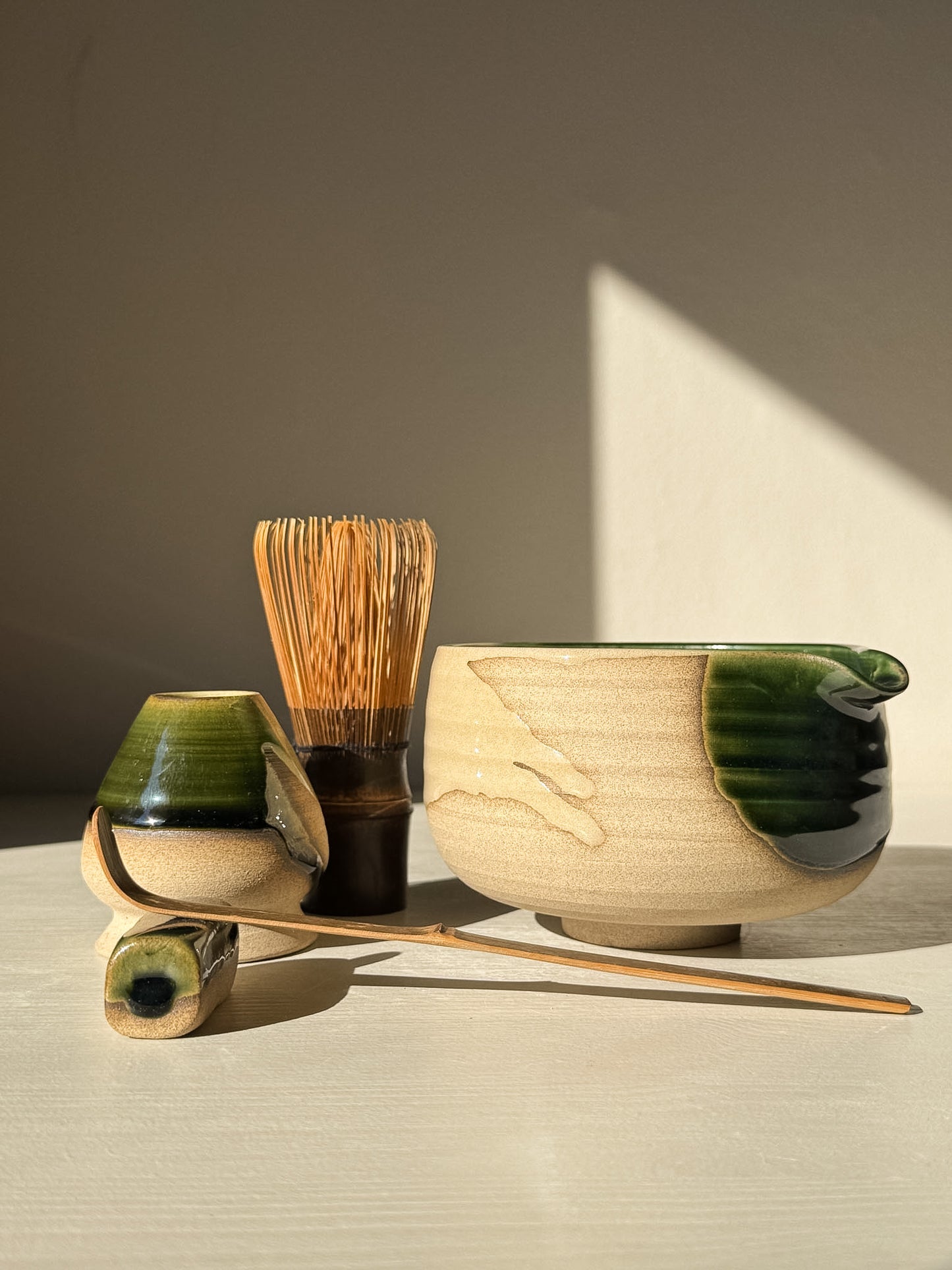 Matcha kom met Schenktuit – Mori Serie #01