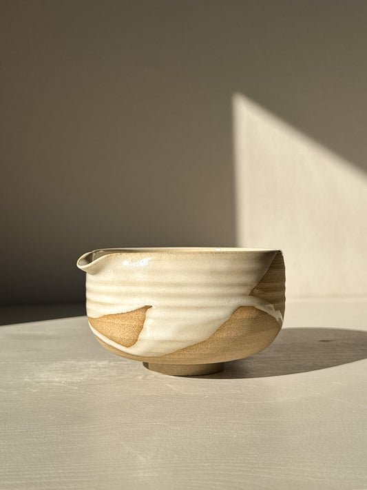Matcha Bowl with Spout – Yuki #12