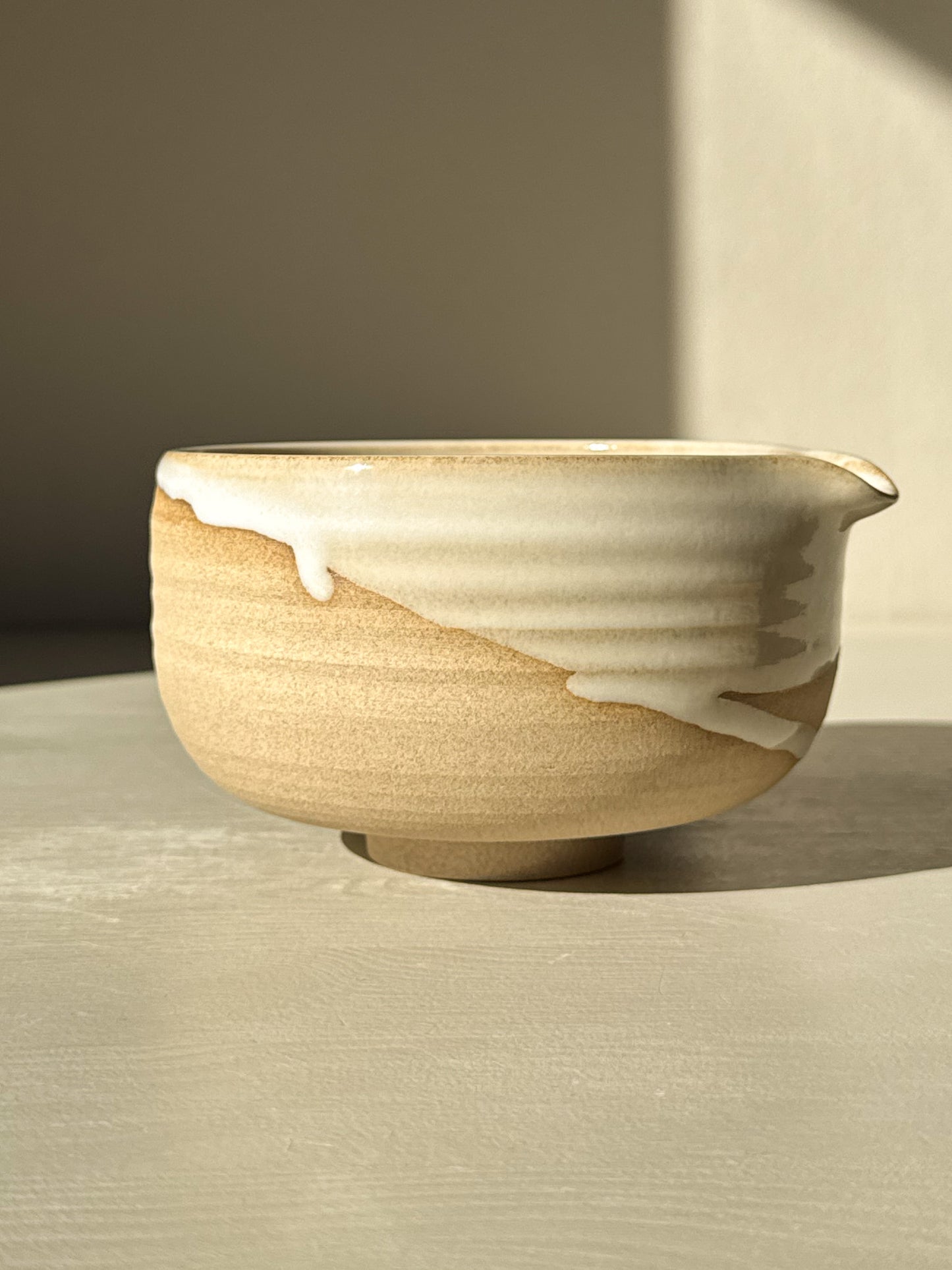 Matcha Bowl with Spout – Yuki #12