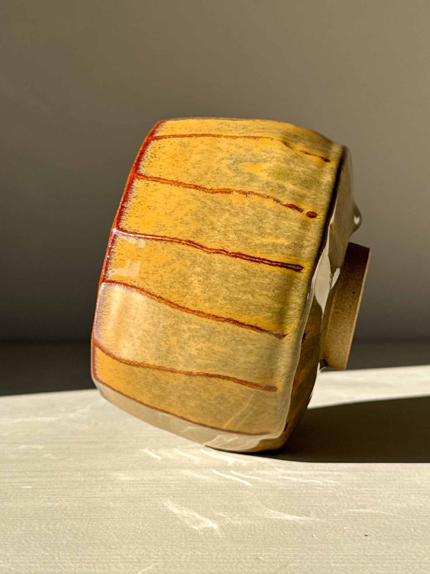 Matcha Kom - Tenmoku Glazuur