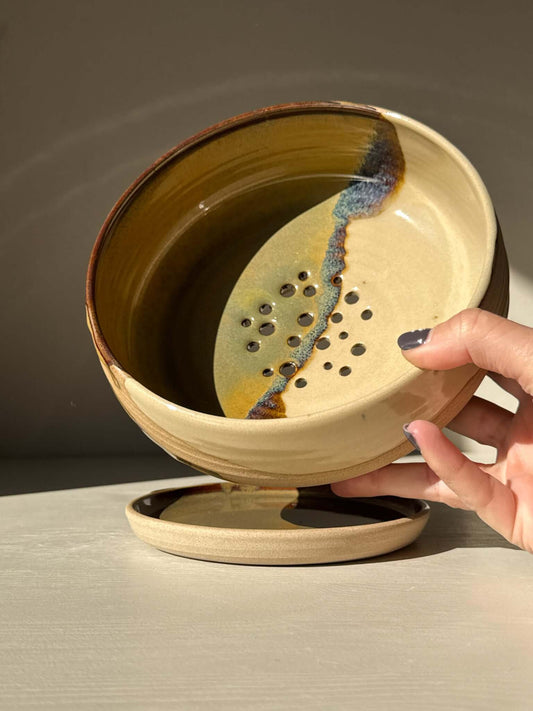 Rounded Berry Bowl - Inyo #01