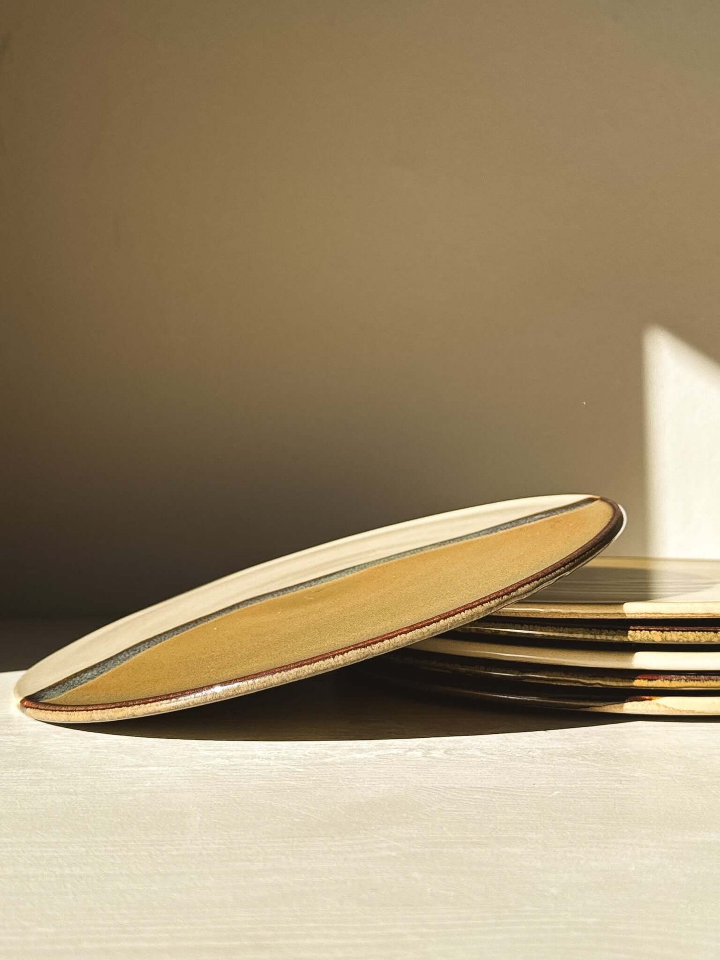 Flat Round Plate – Inyo #02