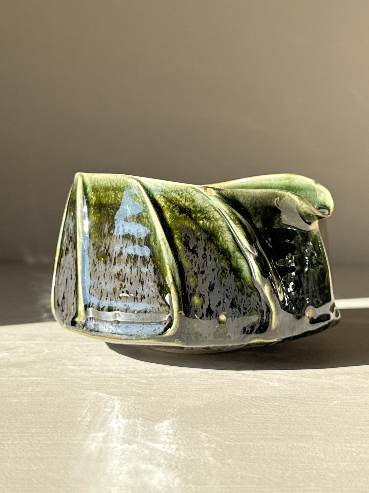 Textured Matcha Bowl Spout - Hinoki #02