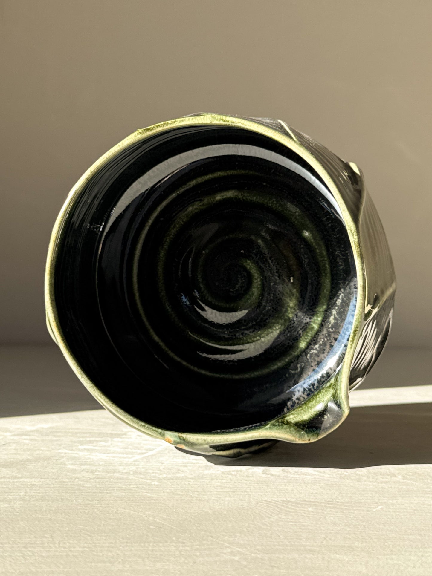 Textured Matcha Bowl Spout - Hinoki #02