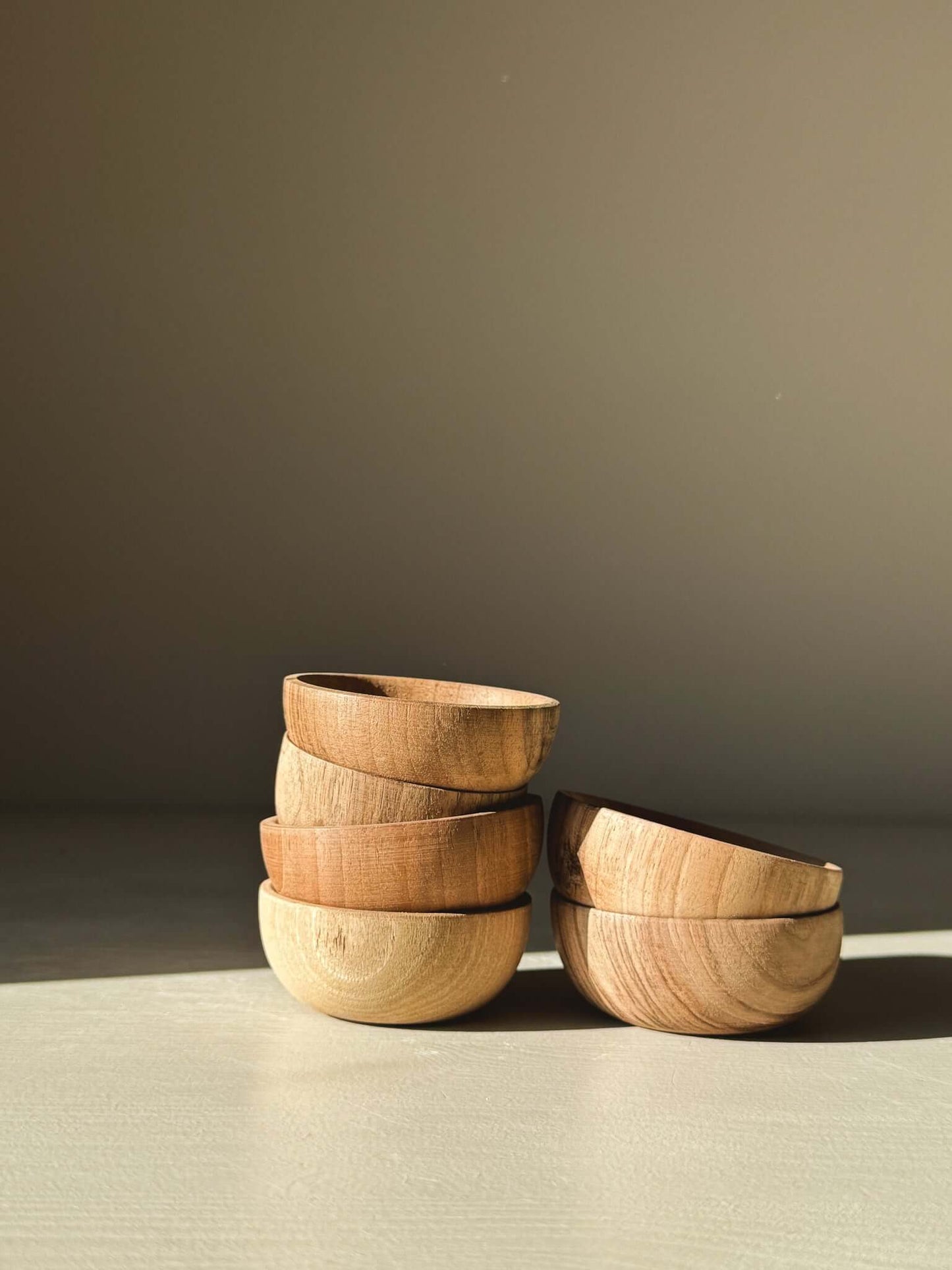 Handgesneden Walnoot Houten kommetje