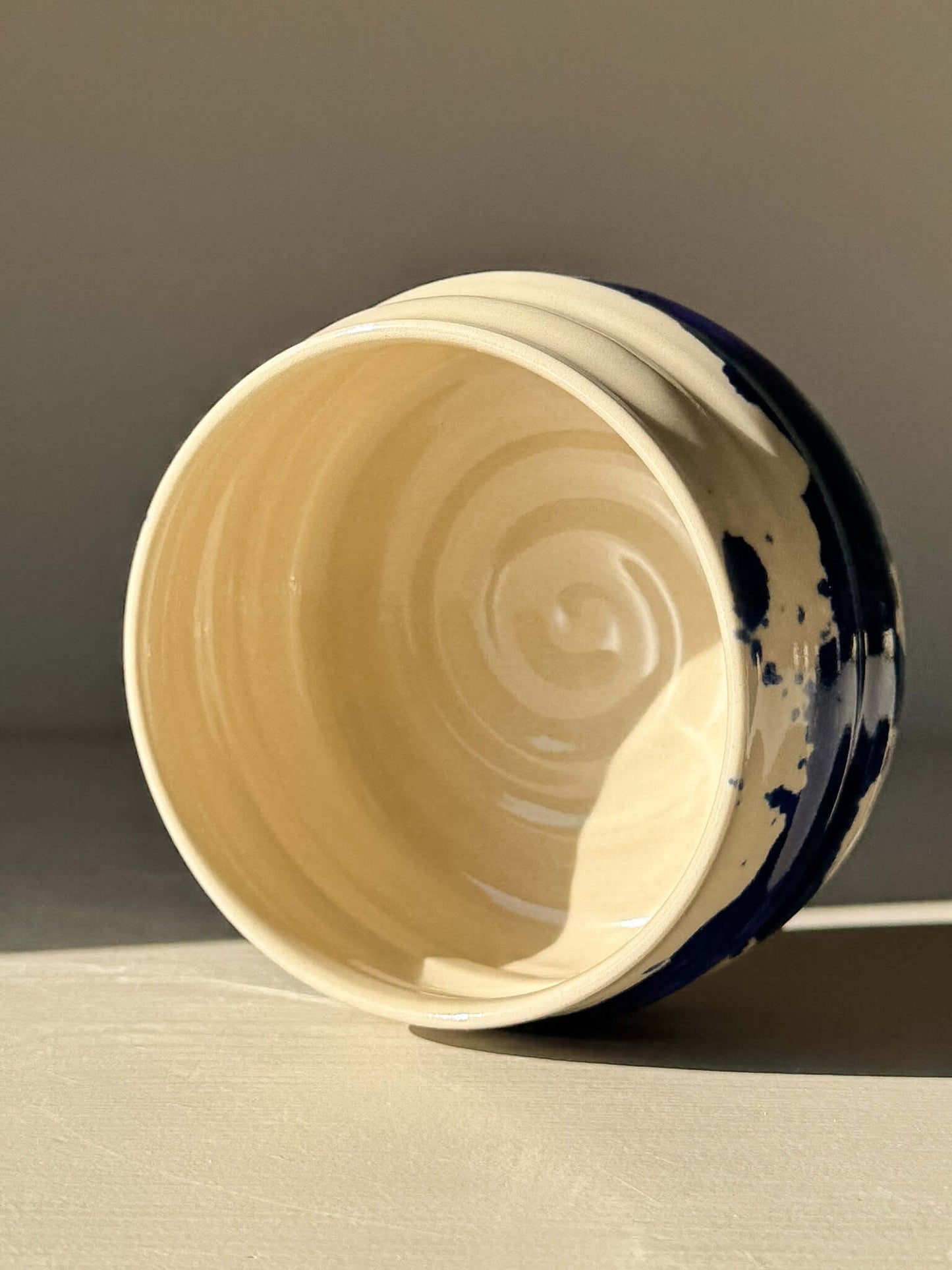 Matcha Bowl – Gosu Series #03 with cobalt glaze band and soft curves
