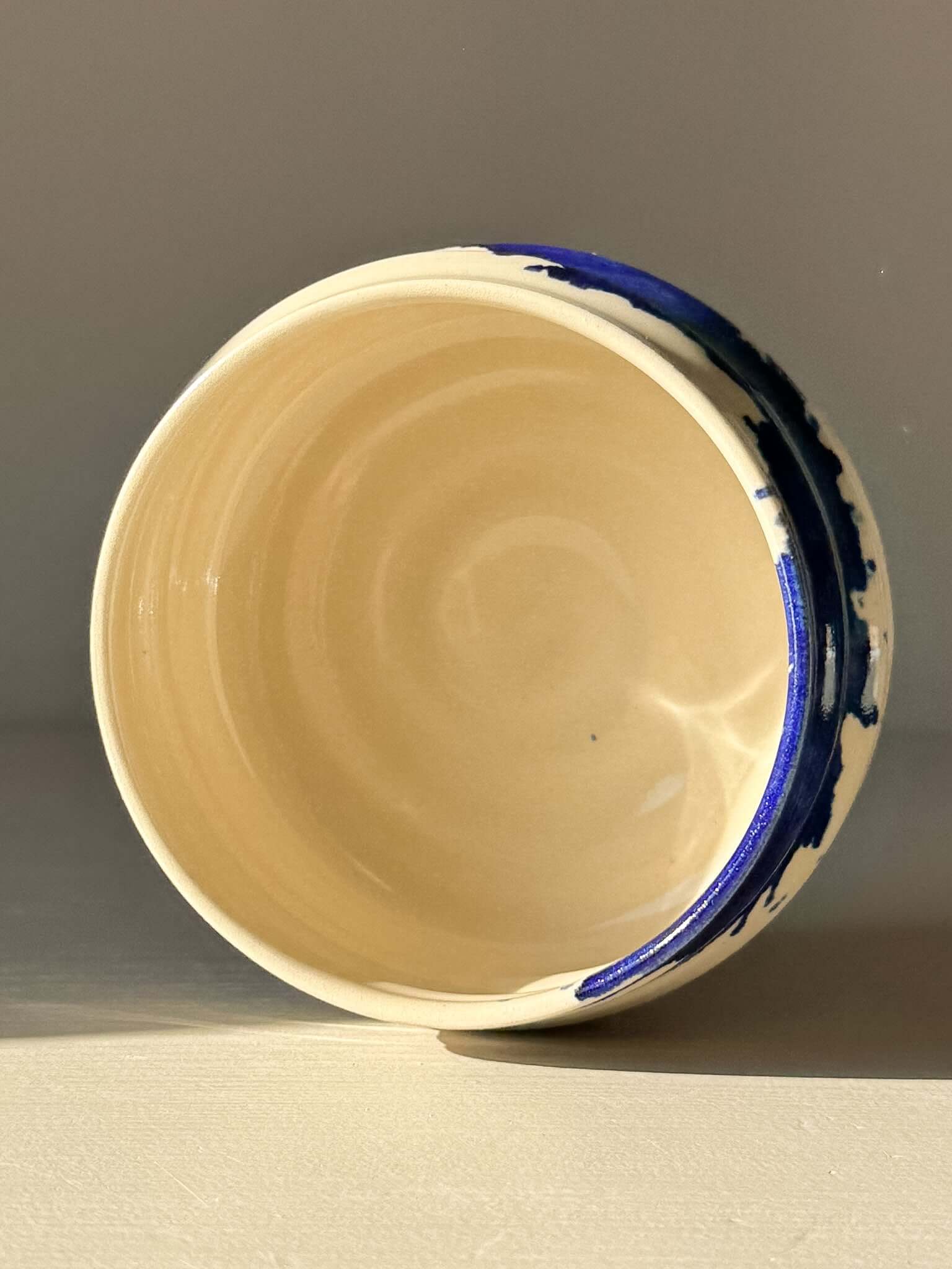 Matcha Bowl – Gosu Series #05 with cobalt glaze, soft curves, and grounding presence.