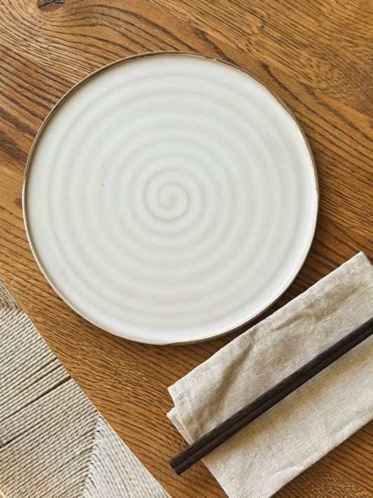 Flat Round Plate – Yuki Series