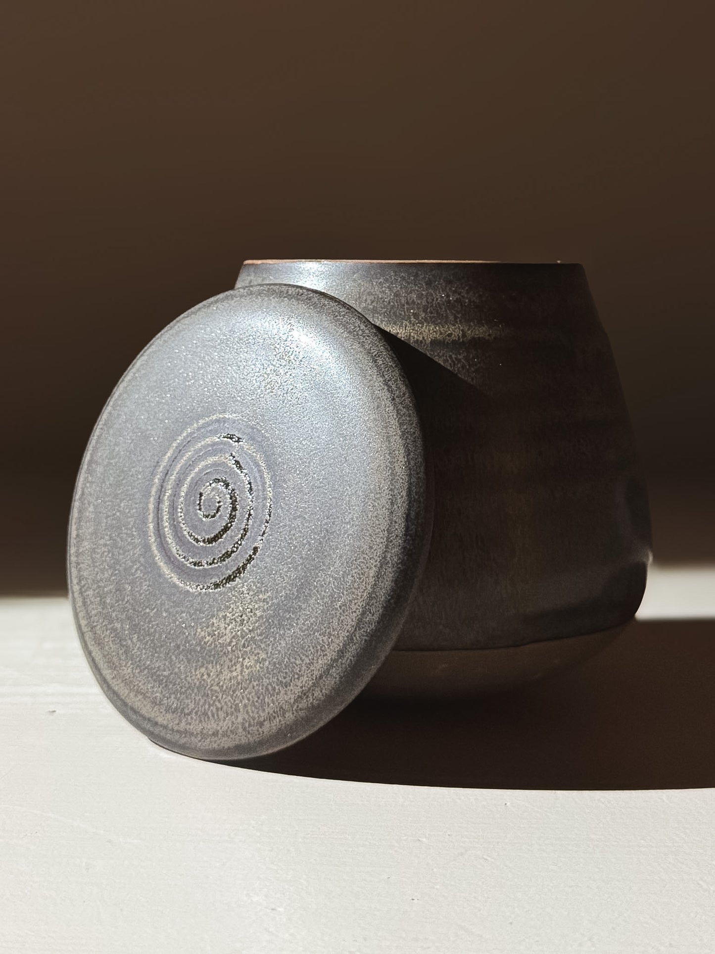 Pot met Deksel - Zwarte Truffle #01