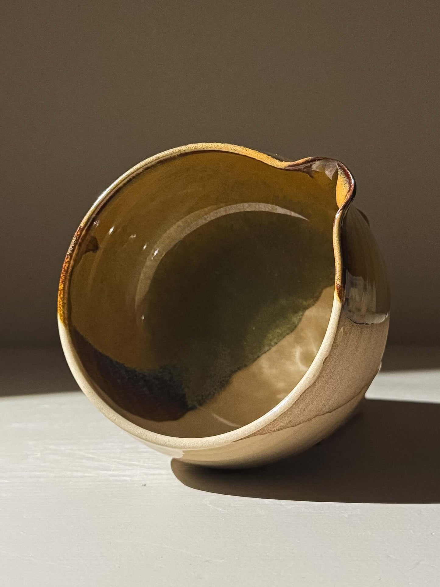 Matcha Bowl with Spout – Inyo #01